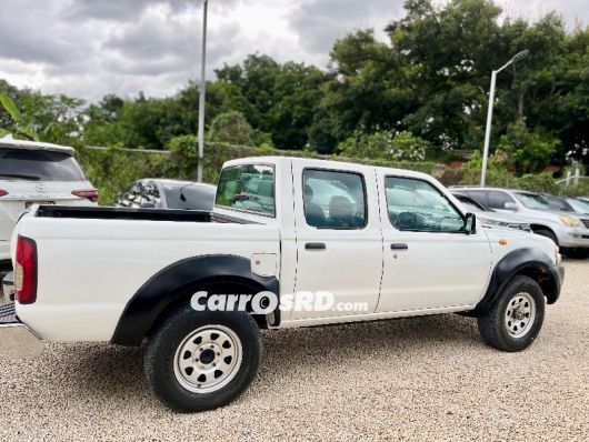 Nissan Frontier Camioneta en venta