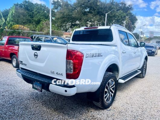 Nissan Frontier Camioneta en venta