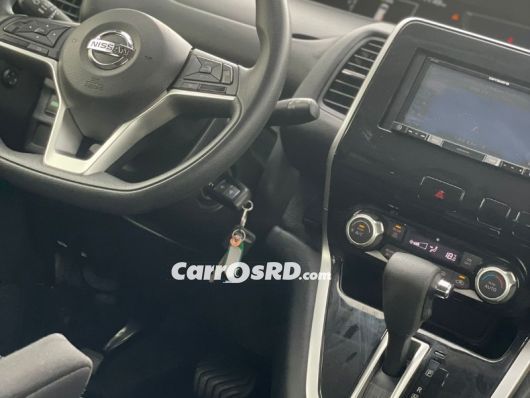 Nissan Serena Minivan en venta