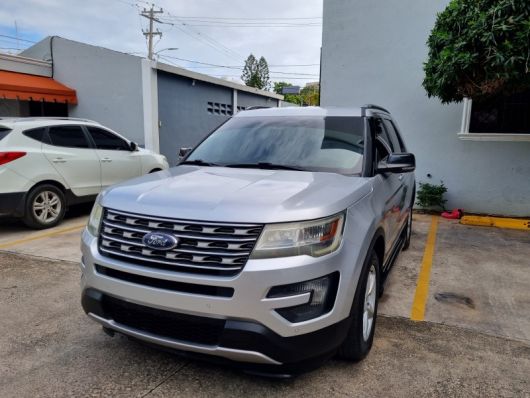 Ford Explorer XLT