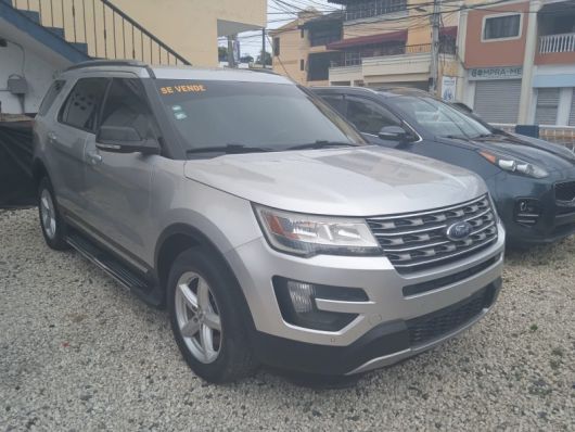 Ford Explorer XLT