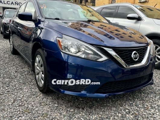 Nissan Versa Carros en venta
