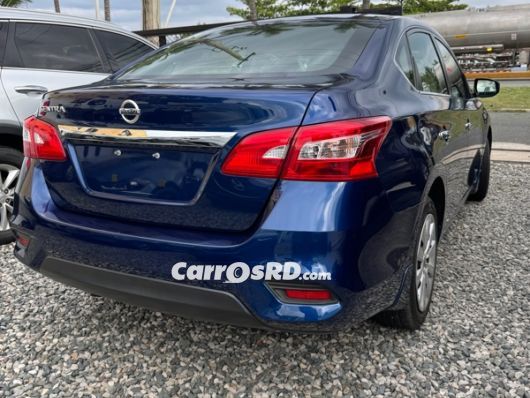 Nissan Versa Carros en venta