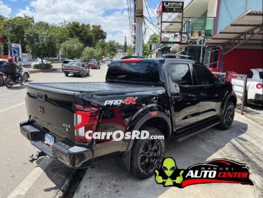 Nissan Frontier Camioneta en venta