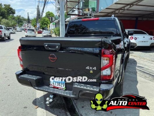 Nissan Frontier Camioneta en venta