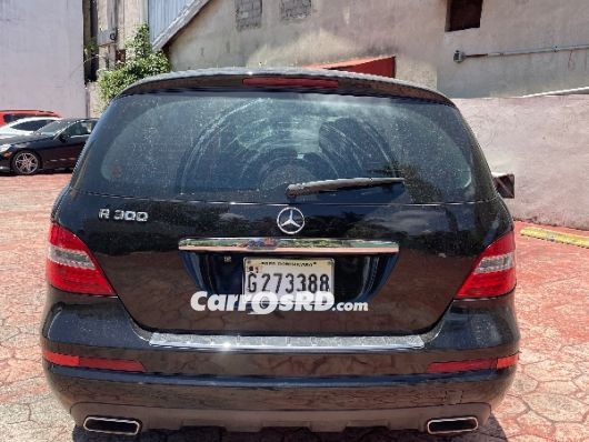 Mercedes-Benz Clase R Jeepeta en venta