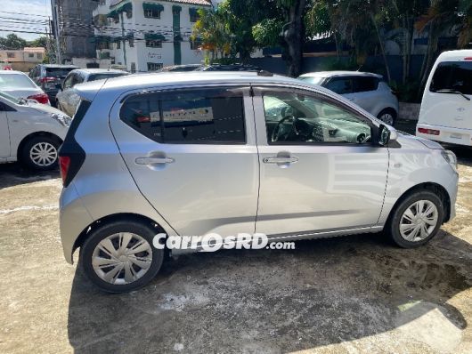 Daihatsu Mira Carros en venta