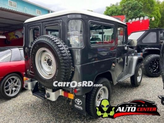 Toyota Land Cruiser Jeepeta en venta