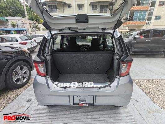 Daihatsu Mira Hatchback en venta