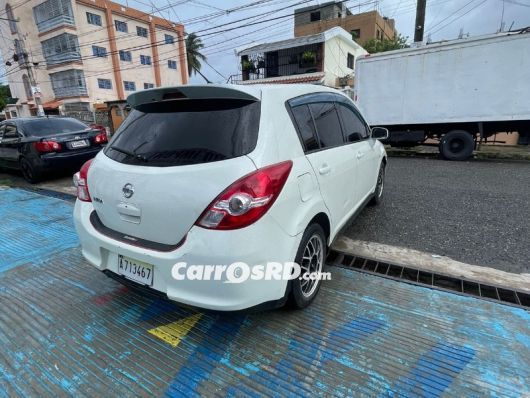 Nissan Tiida Carros en venta