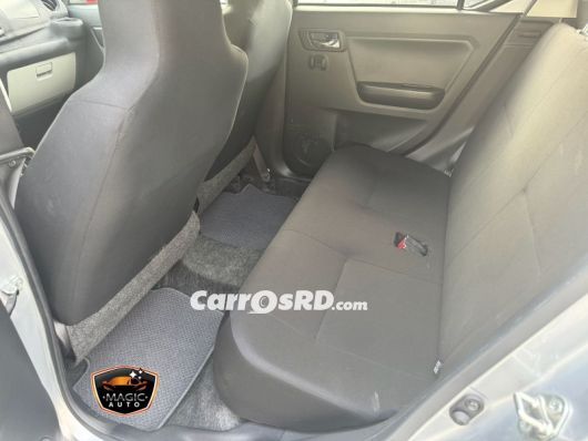 Daihatsu Mira Carros en venta