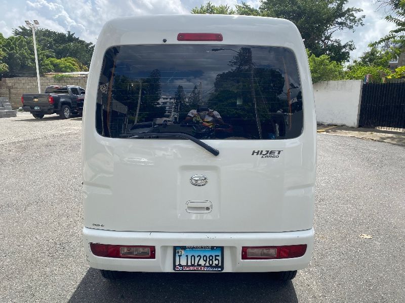 Daihatsu Hijet Minivan 2016 en Santo Domingo