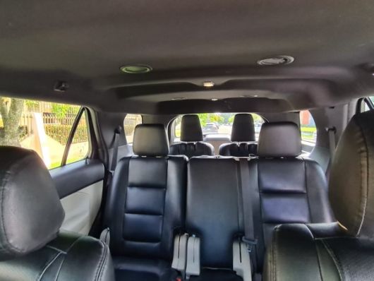 Ford Explorer XL