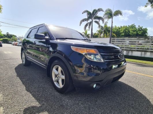 Ford Explorer XL