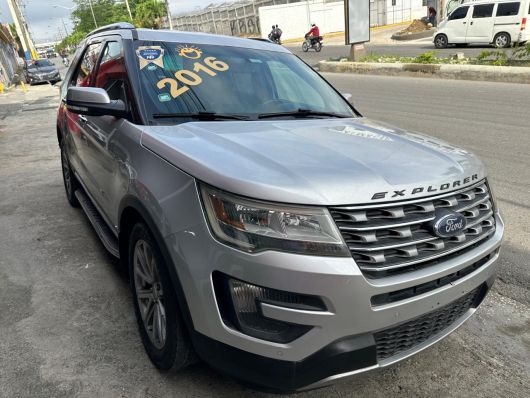 Ford Explorer Limited en venta