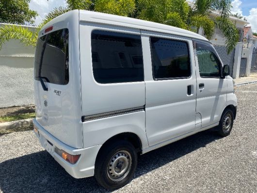 Daihatsu Hijet Minivan