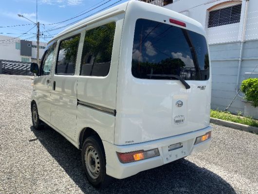 Daihatsu Hijet Minivan