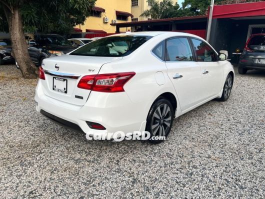 Nissan Sentra Carros en venta