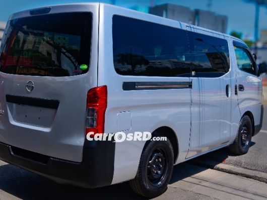 Nissan Caravan Furgoneta en venta