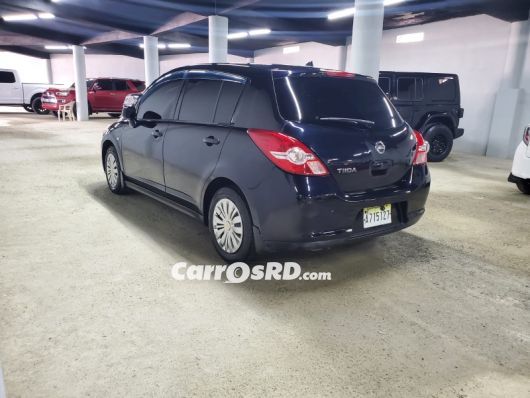 Nissan Tiida Carros en venta