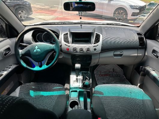 Mitsubishi L200 Sportero