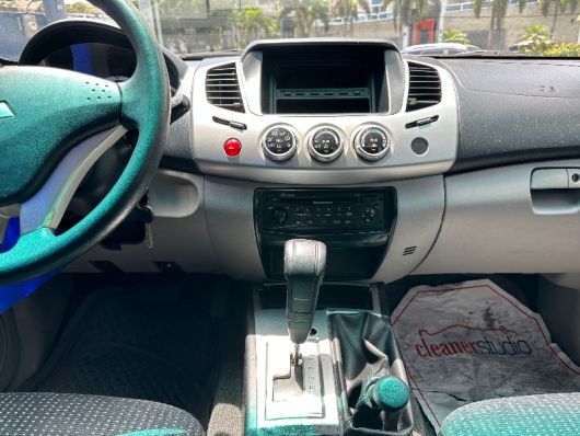 Mitsubishi L200 Sportero