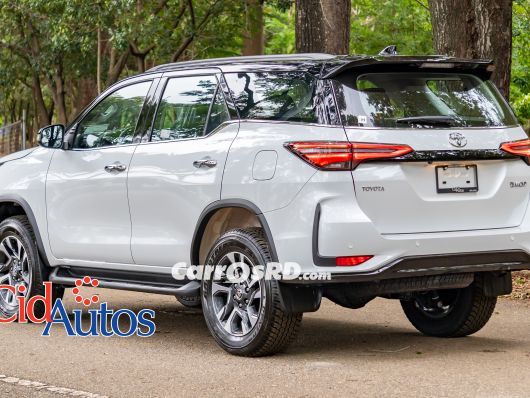 Toyota Fortuner Jeepeta en venta