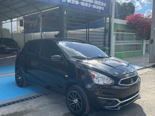 Mitsubishi Mirage Básico