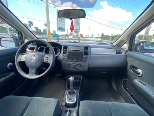 Nissan Versa S Plus