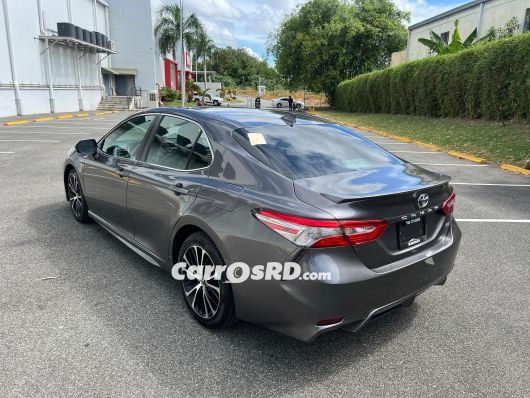 Toyota Camry Carros en venta