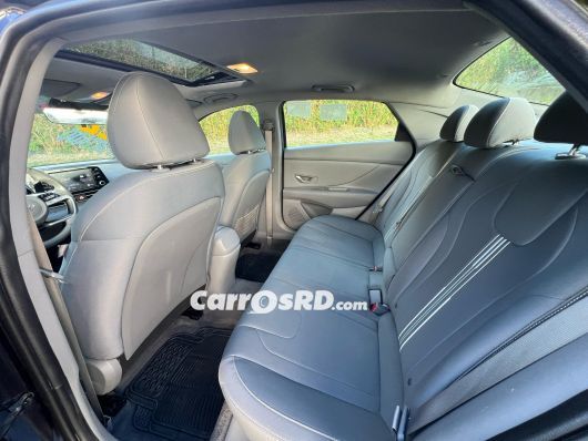 Hyundai Elantra Carros en venta