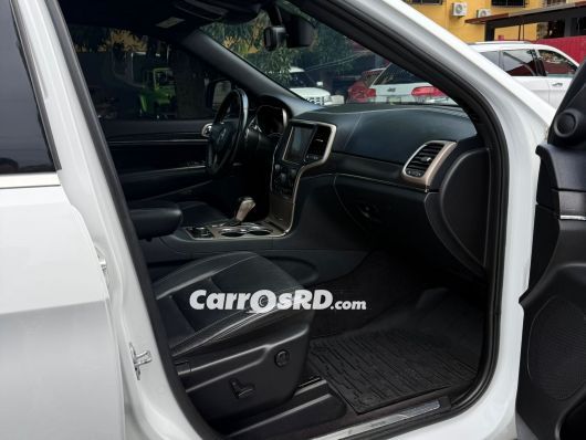 Jeep Grand Cherokee Jeepeta en venta