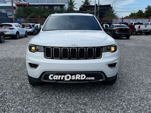 Jeep Grand Cherokee Jeepeta en venta