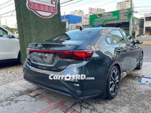 Kia Forte Carros en venta