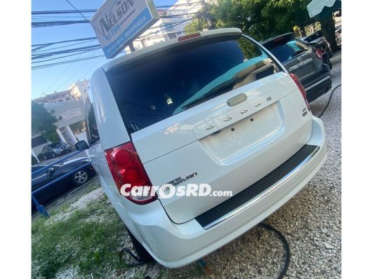 Dodge Grand Caravan Minivan en venta