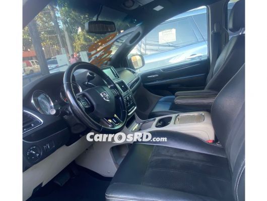 Dodge Grand Caravan Minivan en venta