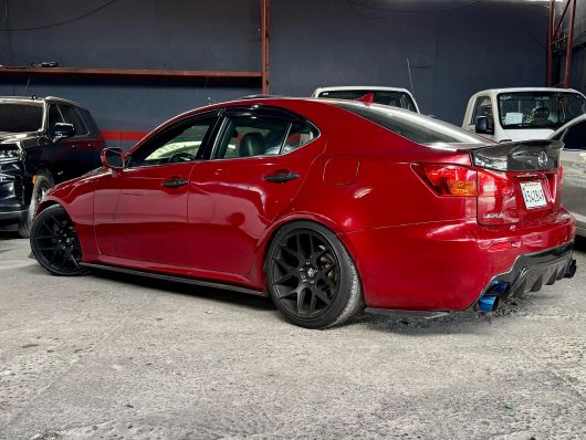 Lexus