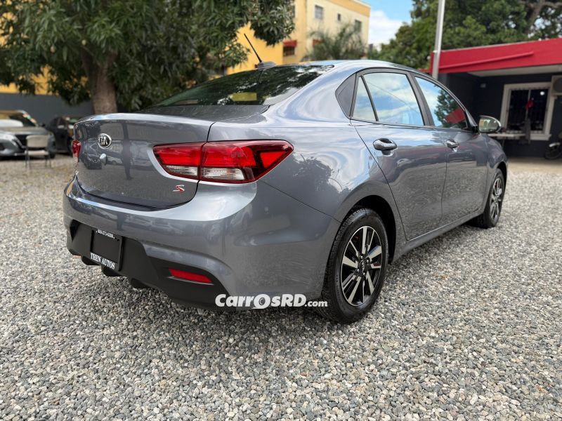 Kia