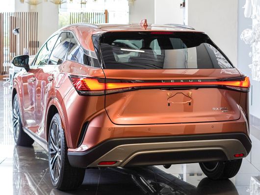 Lexus