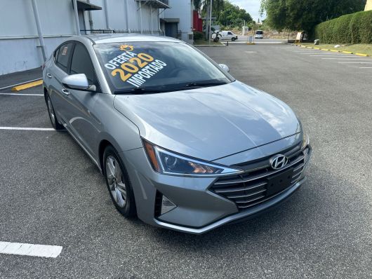 Hyundai Elantra SEL en venta