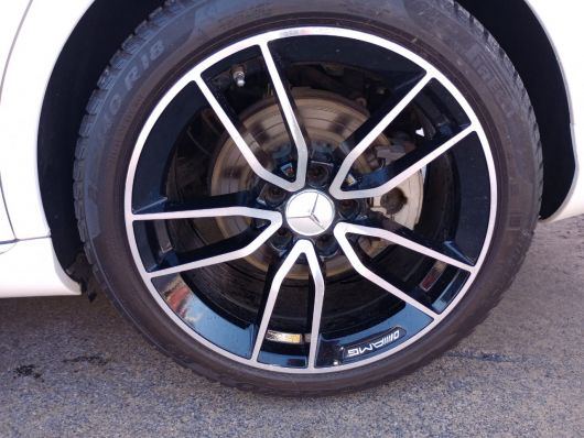 Mercedes-Benz Clase C 300 AMG