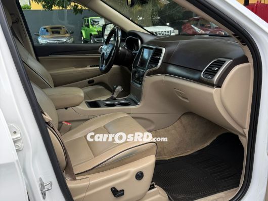 Jeep Grand Cherokee Jeepeta en venta
