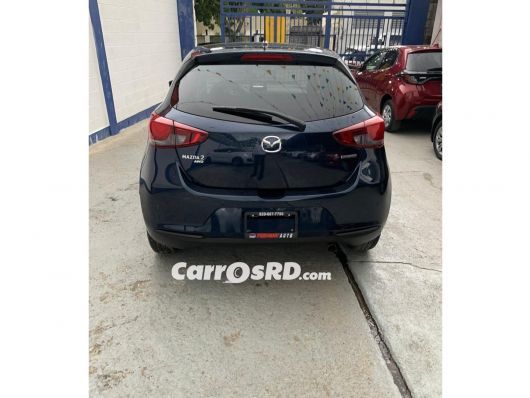Mazda 2 Carros en venta