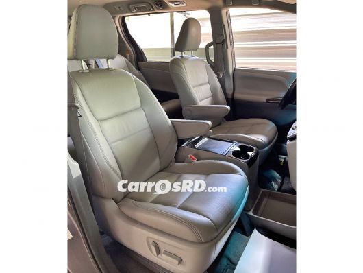 Toyota Sienna Minivan en venta