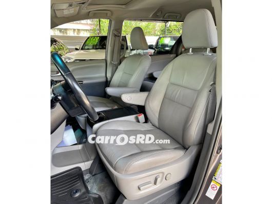 Toyota Sienna Minivan en venta