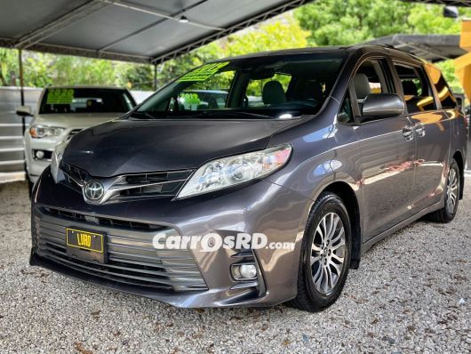 Toyota Sienna Minivan en venta
