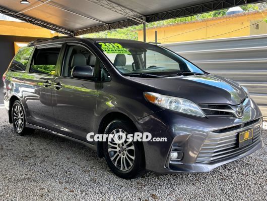 Toyota Sienna Minivan en venta