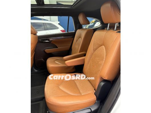 Toyota Highlander Jeepeta en venta