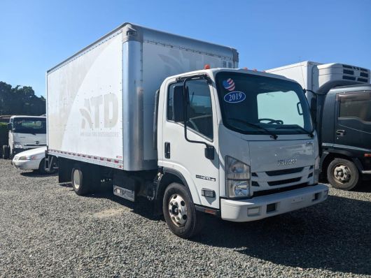 Isuzu