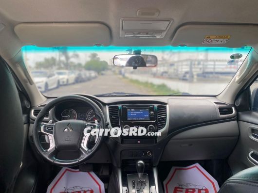 Mitsubishi L200 Camioneta en venta